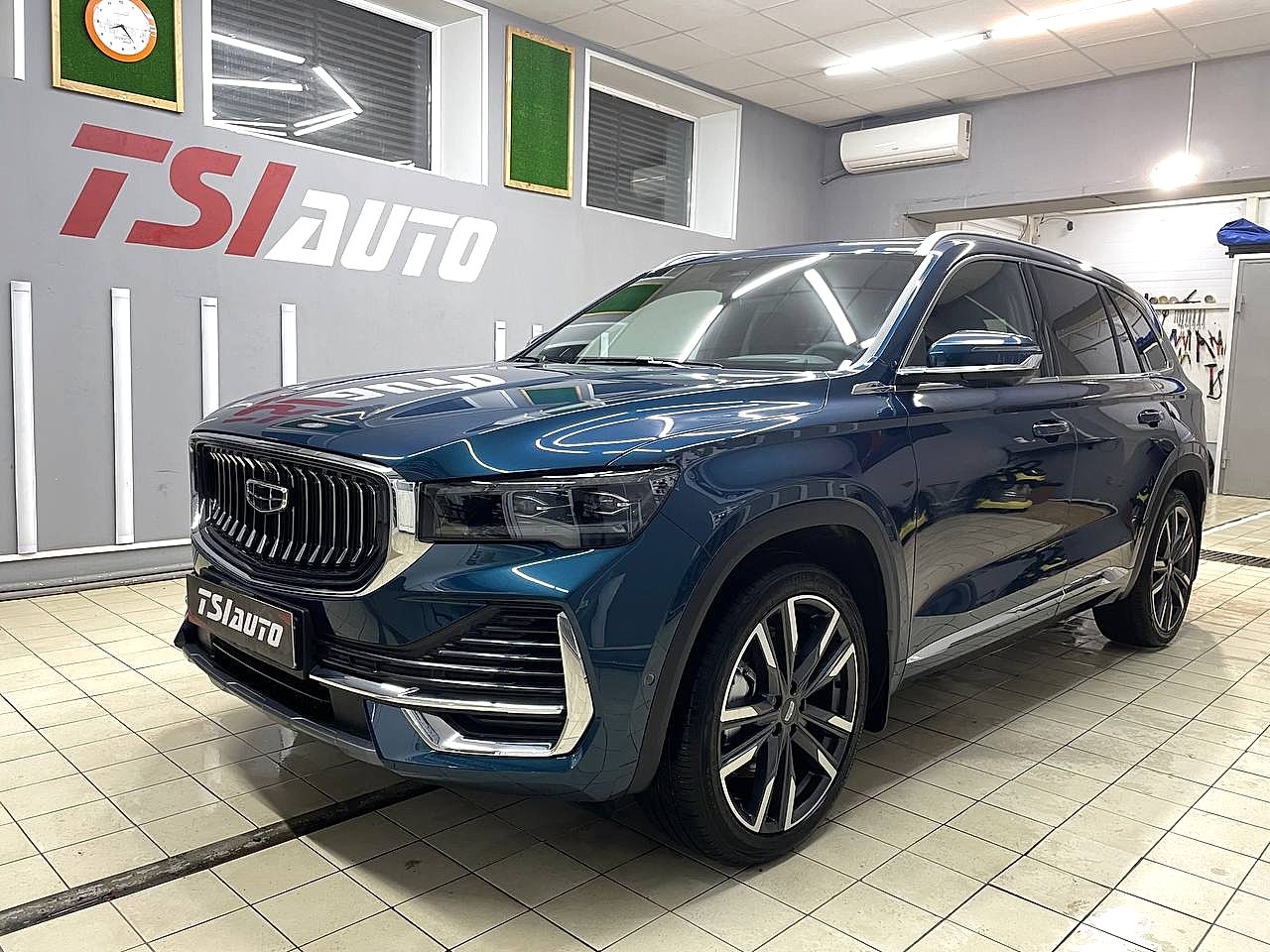 Шумоизоляция арок Geely Monjaro в Алматы Шумоизоляция арок Geely Monjaro в Алматы